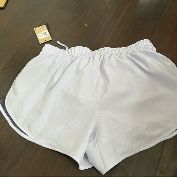 Nike Dri-FIT White Athletic Running Shorts – Women’s 1X– NWT - Picture 7 of 7